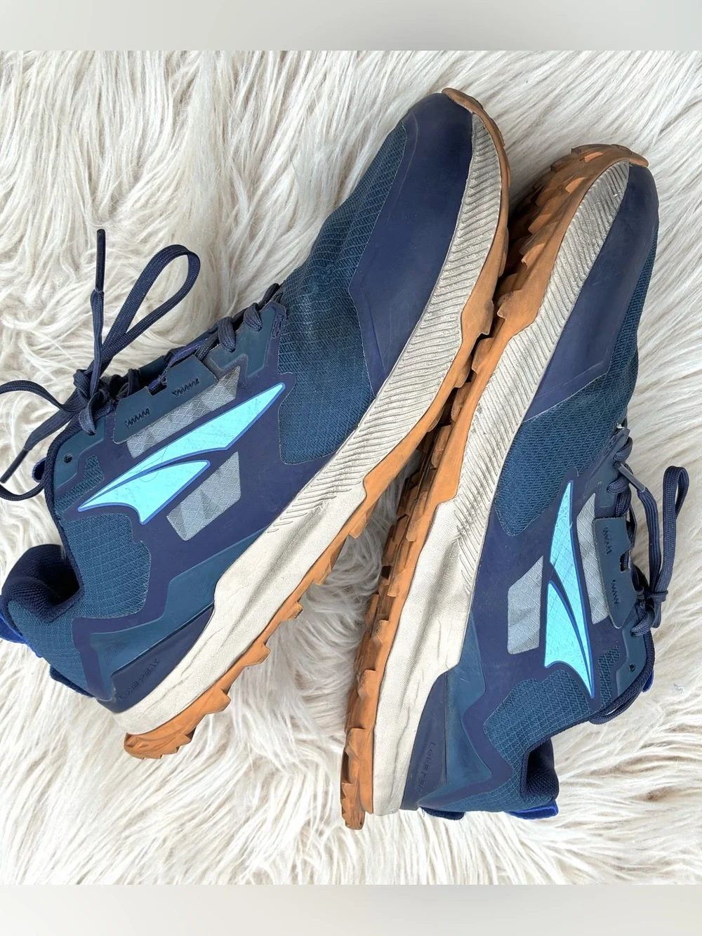 Altra Men’s Lone Peak 7 Sz 10